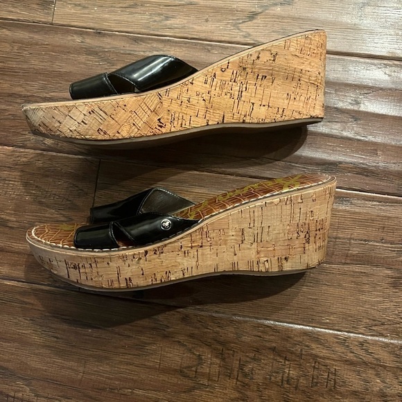 Sam Edelman Black Patent Leather Wedges - Picture 4 of 6